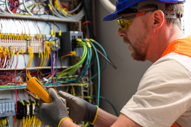 Best Affordable Emergency Electrician  in Clark, SD